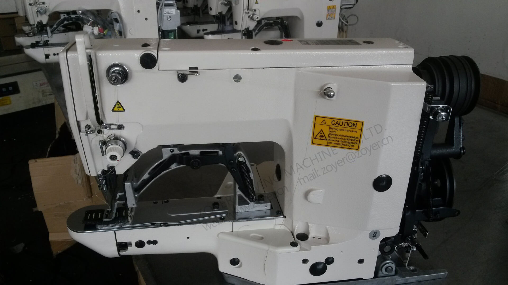 ZY1850 Barra de zoyer que pega la máquina de coser